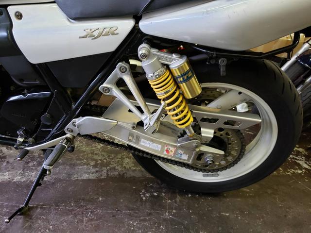 XJR400 スプロケット交換 東京都足立区 ビクトライクル