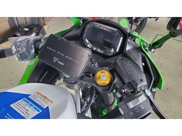 ZX-4RR スマートライドモニター取付（ライコランド 熊本インター店の