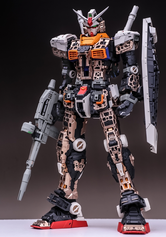 ぷらもっち】PG UNLEASHED 1/60 RX-78-2 ガンダム Z01