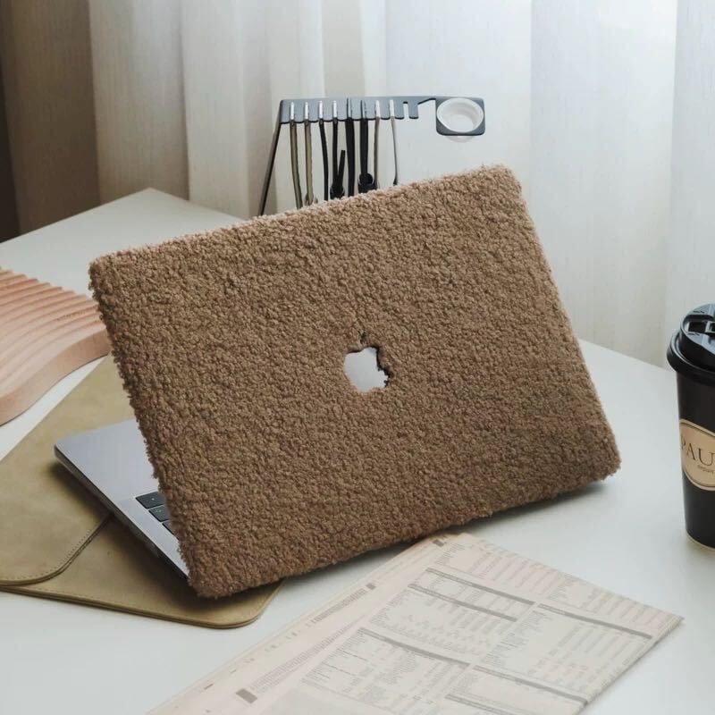 Fluffy Brown MacBook Cover モコモコブラウンMacBookカバー R01312