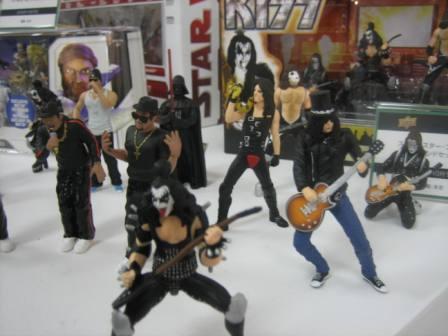 ロックバンド「KISS」フィギュア！ | アッパー・デック・ジャパン公式