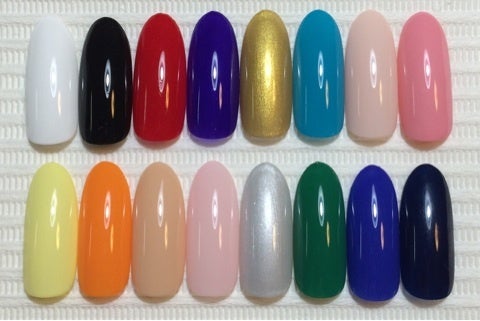 ♡ ココイスト カラーサンプル(色見本) 全(！)95色 | なぁぽんのネイル帖