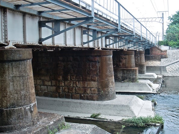 JR神戸線 庄下川橋梁（リベットプレートガーダー） | 高橋みさ子のブログ