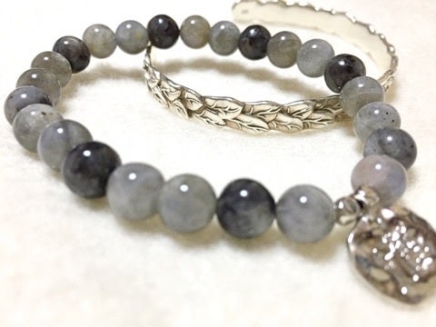 グッズお披露目会【ART NUDE 礎 数珠ブレスレット】 | まいのブログ