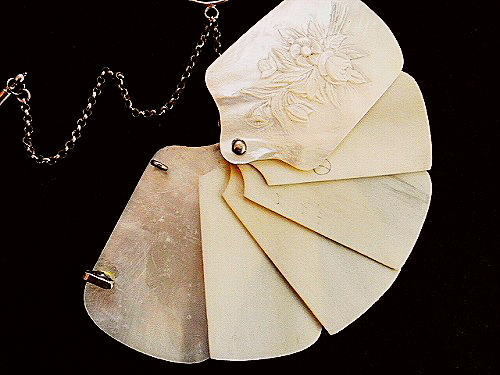 舞踏会の手帳 カルネ・ド・バル | 私のアンティーク物語・.。*.・o.☆