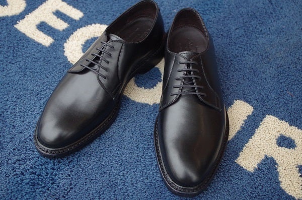 ジャラン スリウァヤ”EDWARD plain toe