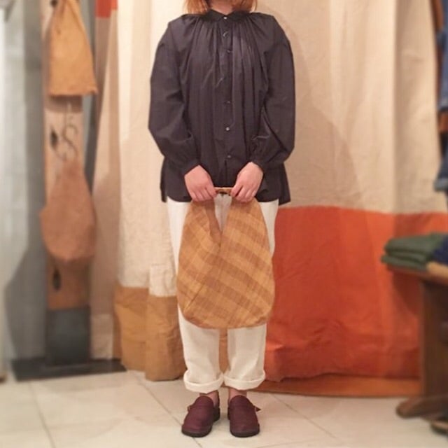 F/style シナ布の手さげ袋 / シナのさき織りバッグ | Belluria の