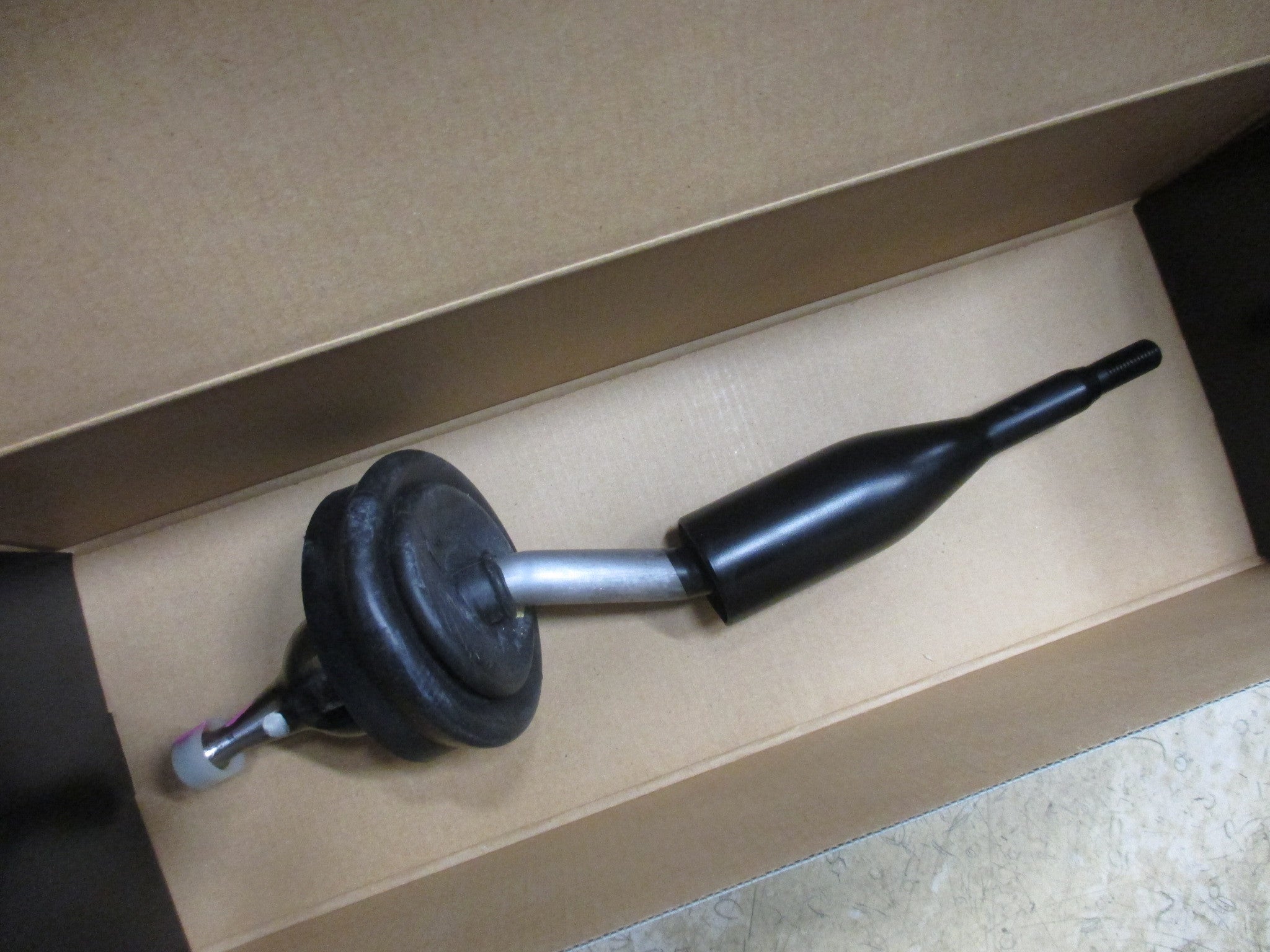 R34後期シフトレバーに ニスモ ソリッドシフト | モータースポーツ