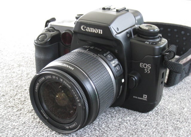 C anon一眼レフカメラ 【EOS Ⅸ】フィルム使用❗️ Canon EOS IXE APS