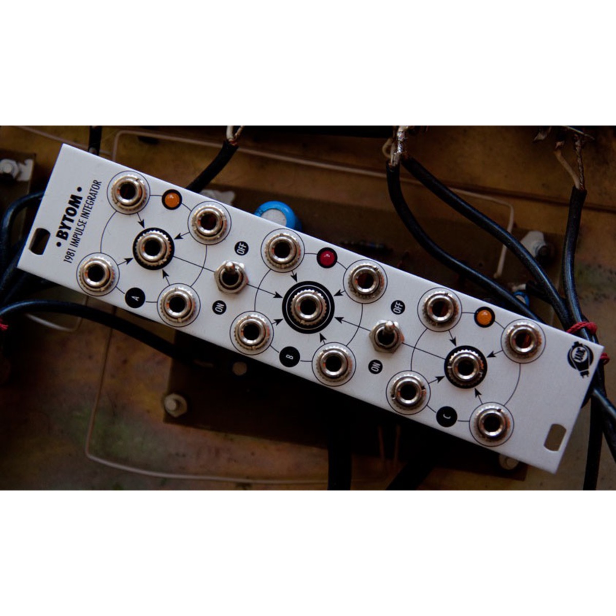 XAOC DEVICES(ザオックデバイセス) BYTOM | Rock oN Line eStore