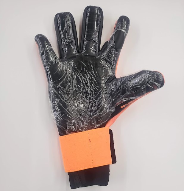 puma キーパーグローブ | ウルトラ アルティメット ハイブリッド