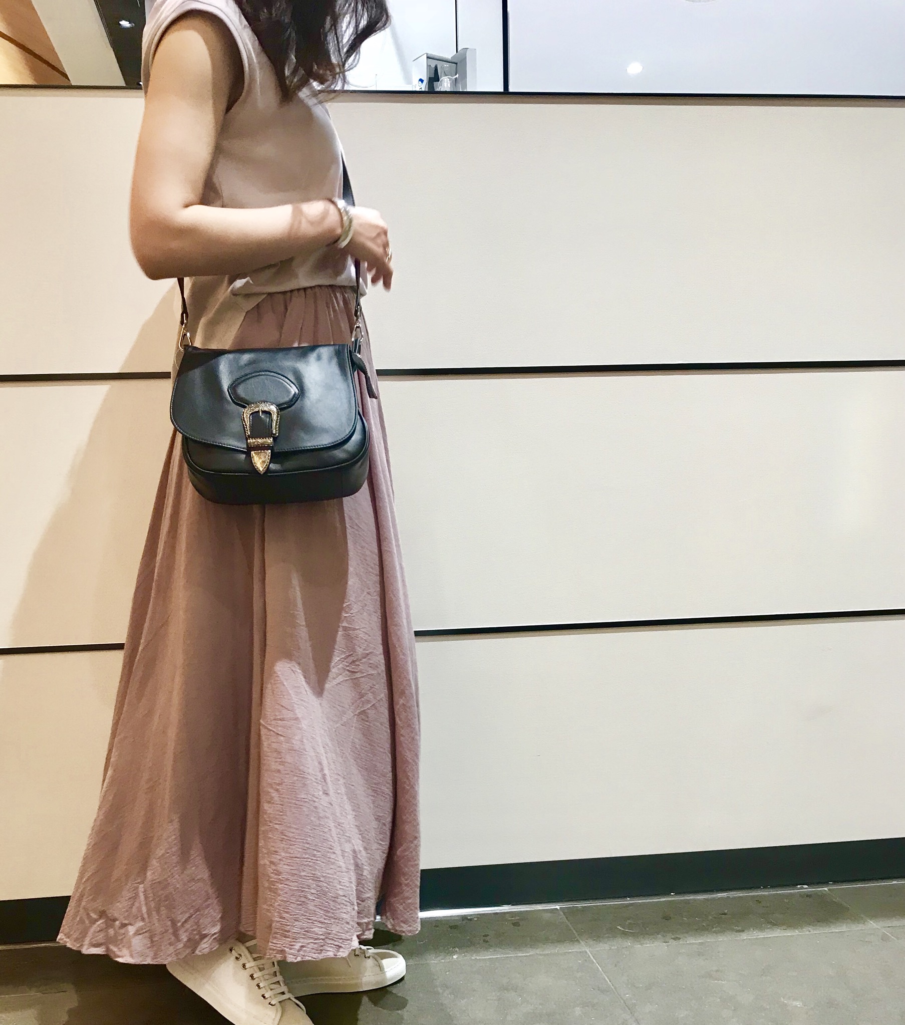 有楽町マルイ】INNUE leather shoulder bag | Scrap Book [2019.06.03]