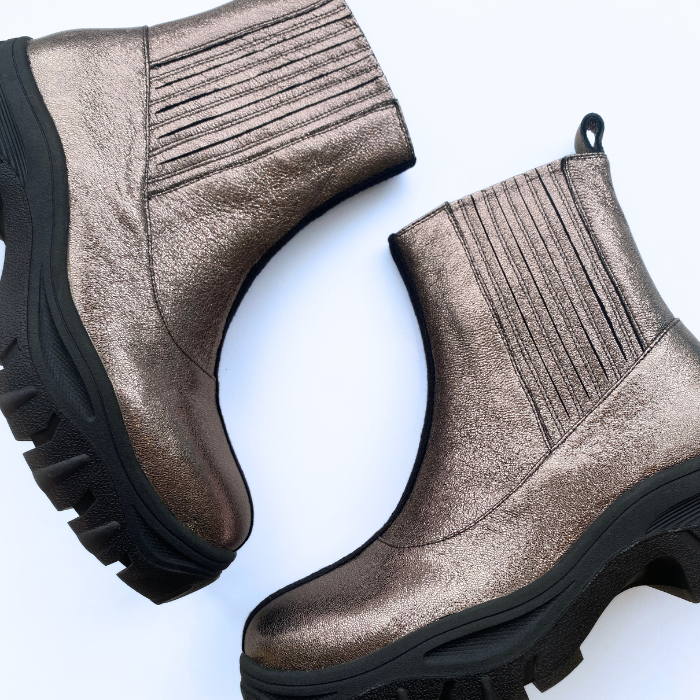 yuko imanishi + ] No.137 – SEVEN AND A HALF