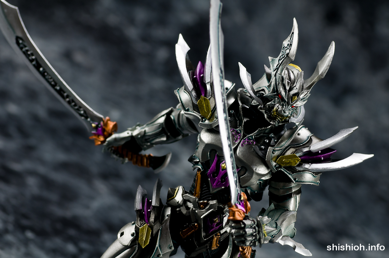 レビュー】 バンダイ 魂ウェブ商店 魔戒可動 風雲騎士 バド [呀-KIBA