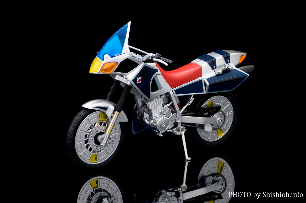 レビュー】 バンダイ S.H.Figuarts ブルースペイダー [仮面ライダー剣]