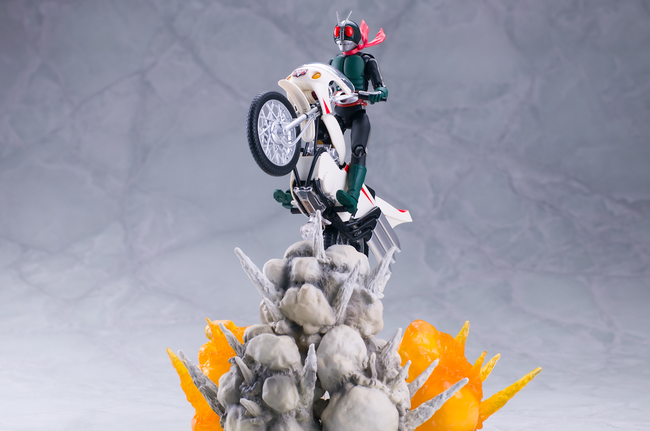 レビュー】 バンダイ S.H.Figuarts 仮面ライダー旧2号＆サイクロン号