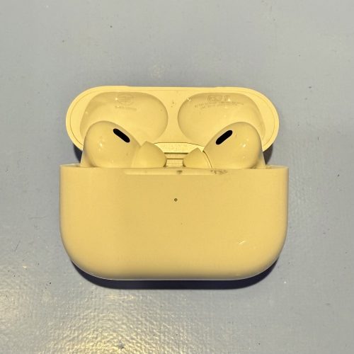 京都市伏見区より】AirPods Pro2の右耳が聴こえないトラブル