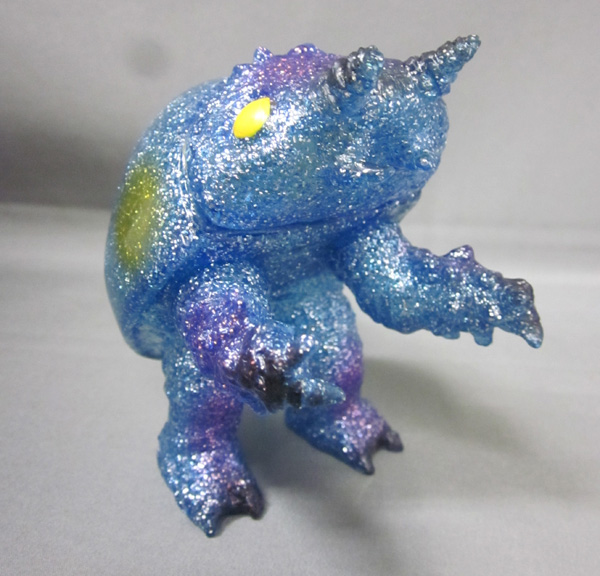 ヤモマークが2016年6月19日開催の「ソフビサミット」で発売開始した