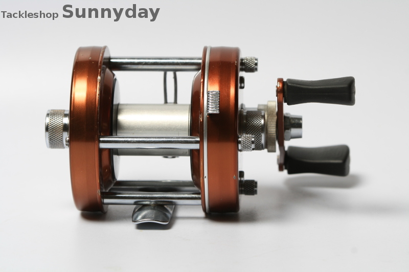 アブガルシア アンバサダー 4000D 741000 ブラウン ダイレクトドライブ