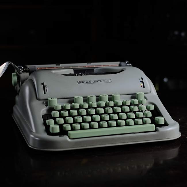 HERMES 3000 タイプライター インクリボン交換済み – zakka store towi