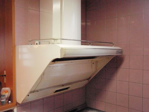 富士工業 レンジフードSSR-3S-905/W 富士工業社製レンジフードからの