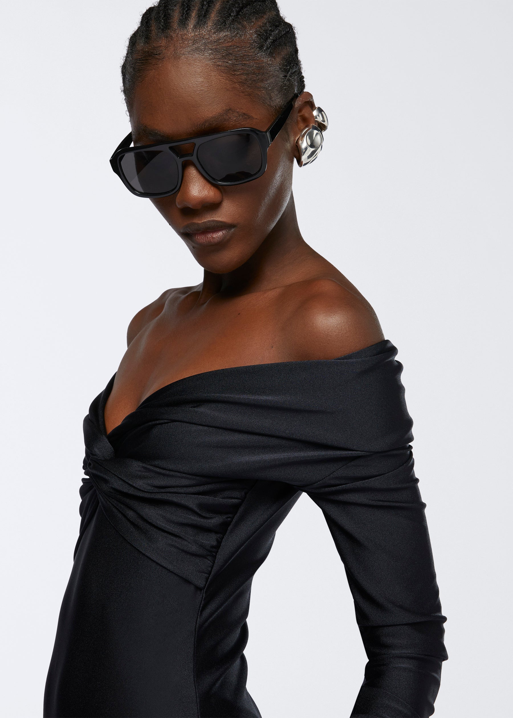 Off the Shoulder Bodysuit Black - The Andamane