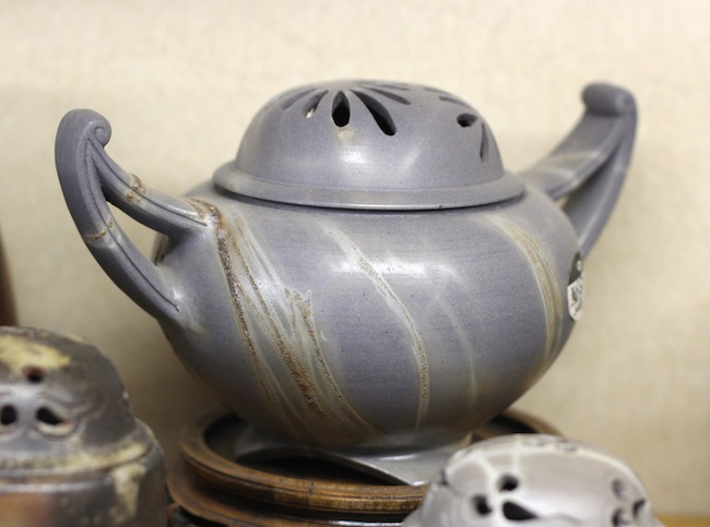 青備前について | 備前焼窯元 小西陶古