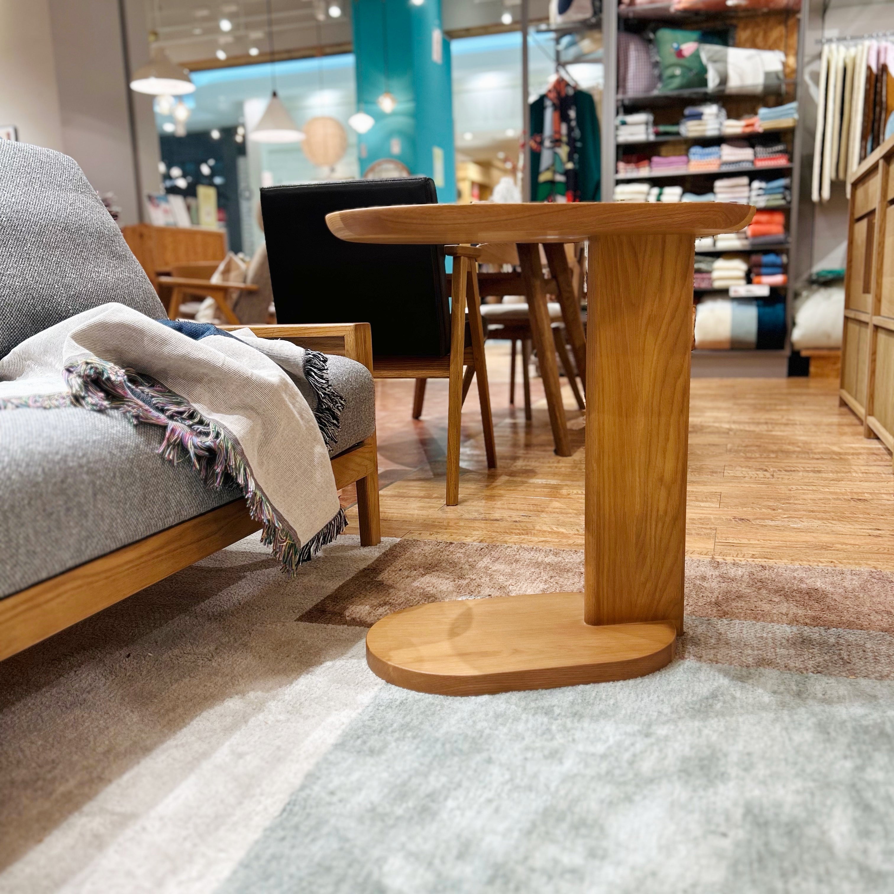 新発売】KELLUVAサイドテーブル、入荷してます♪ – unico公式