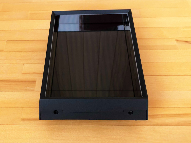 Looking Glass Portrait | 3D表示 光線再生型 小型ディスプレイ | 海外