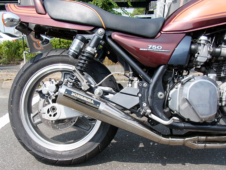 ユートレ福岡山王店ブログ/SR400のカスタムを中心にバイクのことなら
