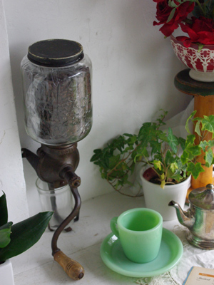 JigsawVintageCo,】アンティークキッチン雑貨 アメリカ製 壁付コーヒー