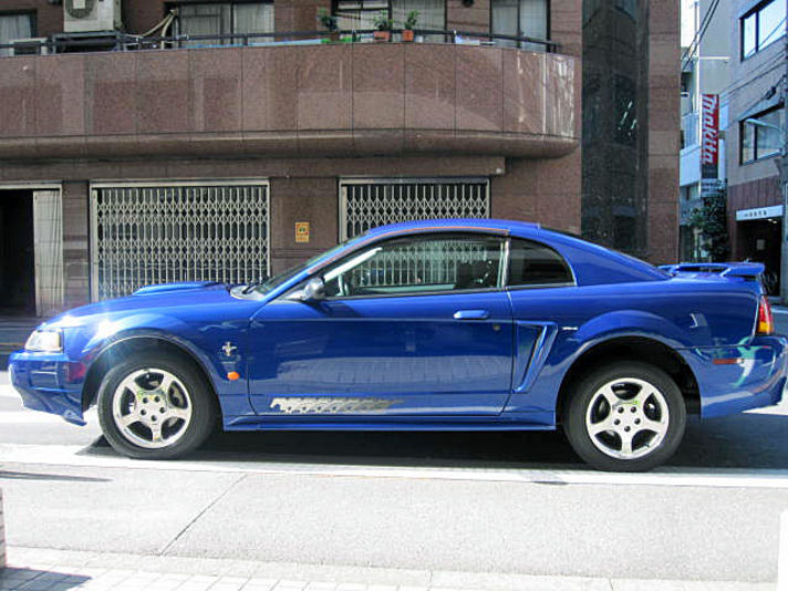 フォード マスタング G-ｽﾍﾟｼｬﾙｽﾍﾟｯｸ ｿﾆｯｸﾌﾞﾙｰﾒﾀﾘｯｸ 特別仕様車 中古車