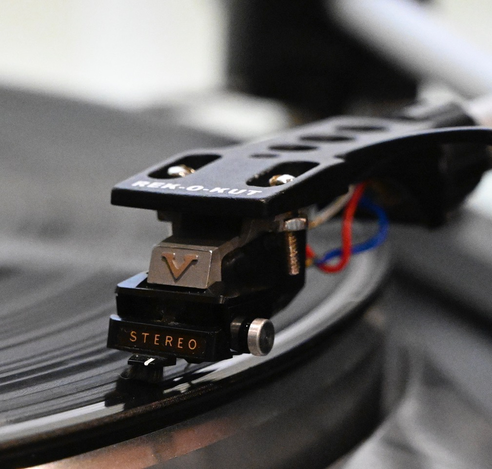 2023 Golden Ear: Shure V15 Type VxMR Phono Cartridge with JICO SAS