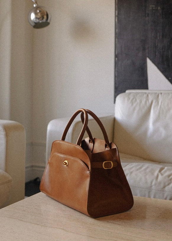 ELBORN | Momet Leather Mini Bag (Camel) – YEAR END