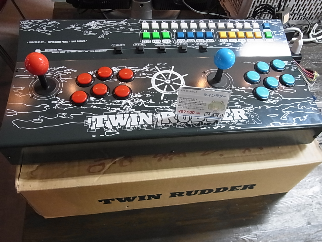 店頭にてコントロールBOXを展示中です。 - BEEP秋葉原店ブログ