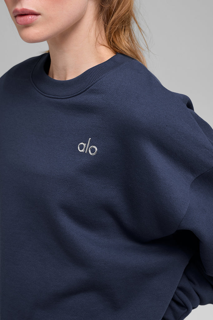Accolade Crew Neck Pullover - Navy | ALO