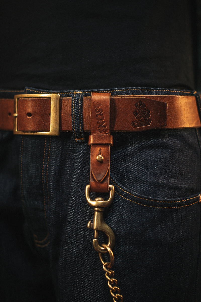 &SONS Leather Key Fob & Chain | The Perfect Vintage Style Accessory