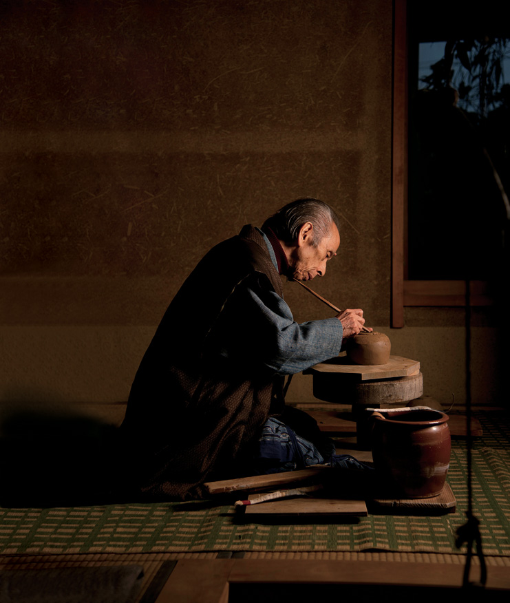 銀座】 文化勲章受章者 十代 大樋長左衛門展 | Art Annual online