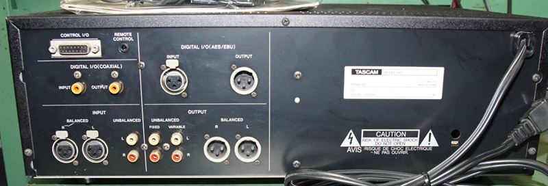 タスカム TASCAM DA-30 プロ用DAT録音機