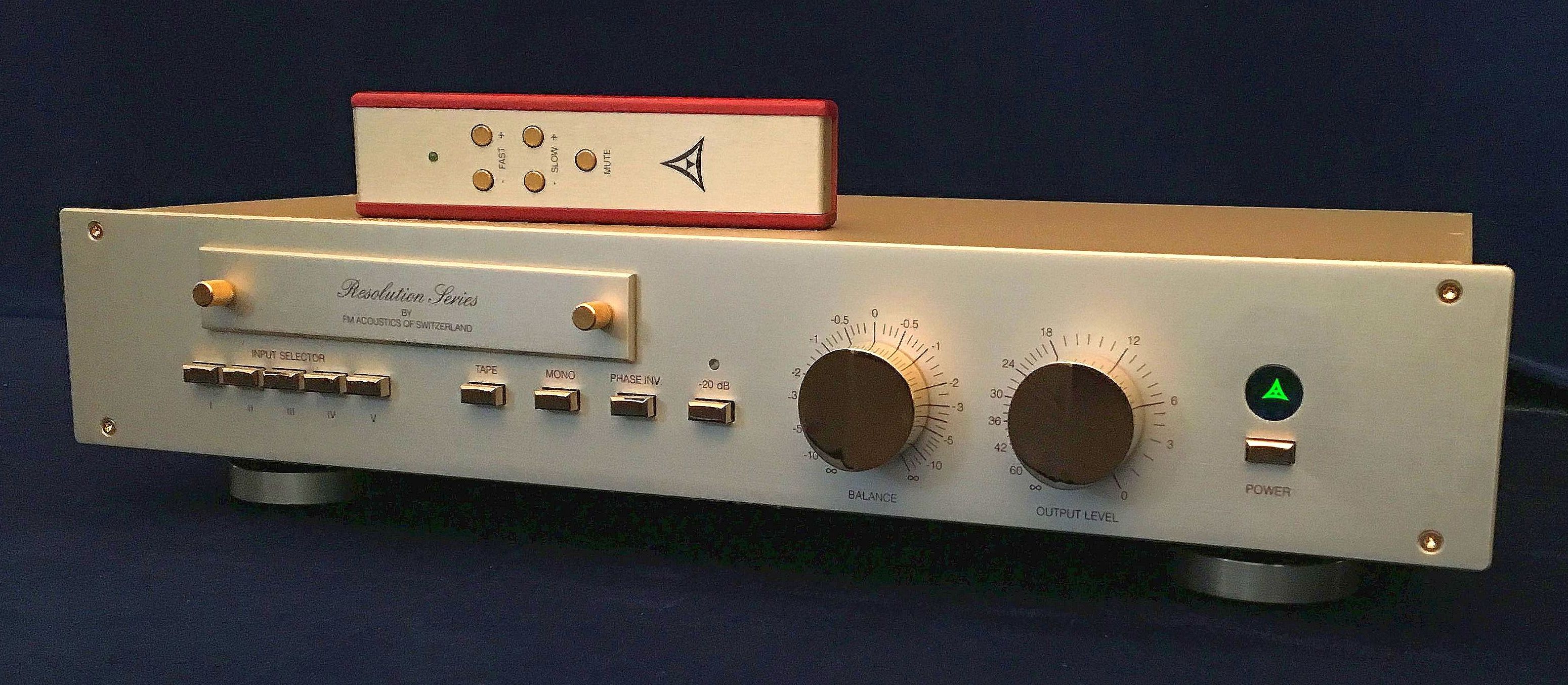 FMアコースティックス「FM 256-RC」リリース | AXISS