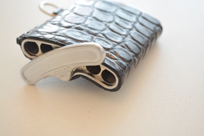 439-01 2014A/W オイルクロコ携帯灰皿 イサムカタヤマ バックラッシュ