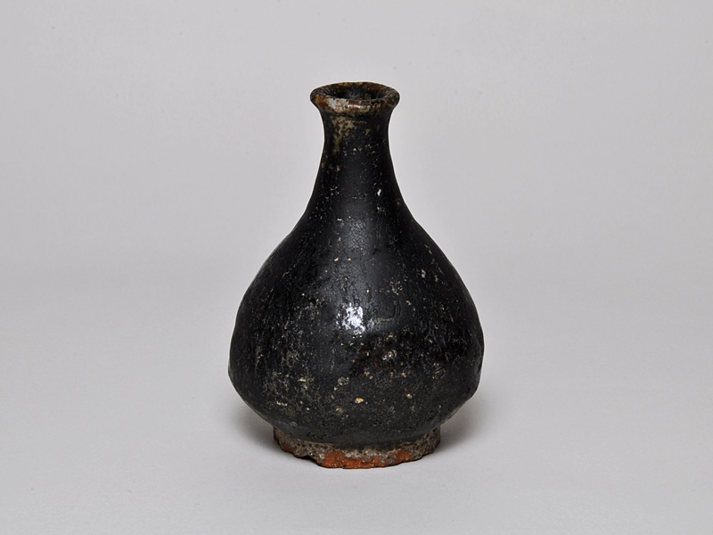 黒高麗 徳利 朝鮮美術 古美術 古道具 アンティーク 酒器 古美術 肥後 - 黒高麗 徳利 | 古美術品専門サイト fufufufu.com