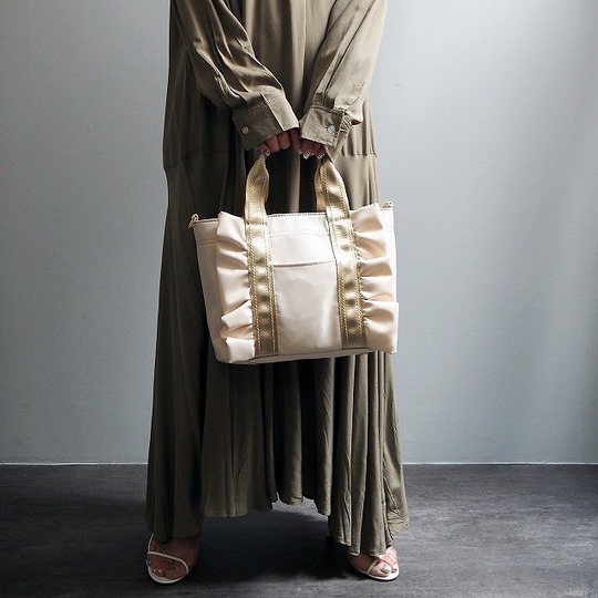 ナイロンフリルトートバッグ 2WAY ショルダー付き