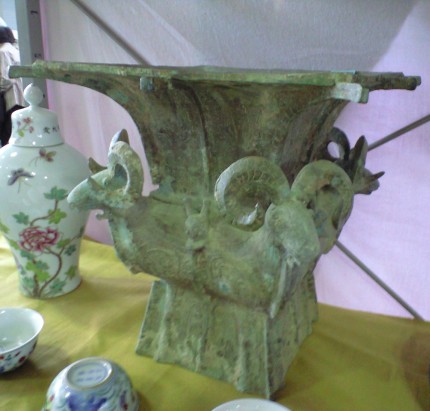 四羊銅方尊（四羊方尊） | ひつじnews