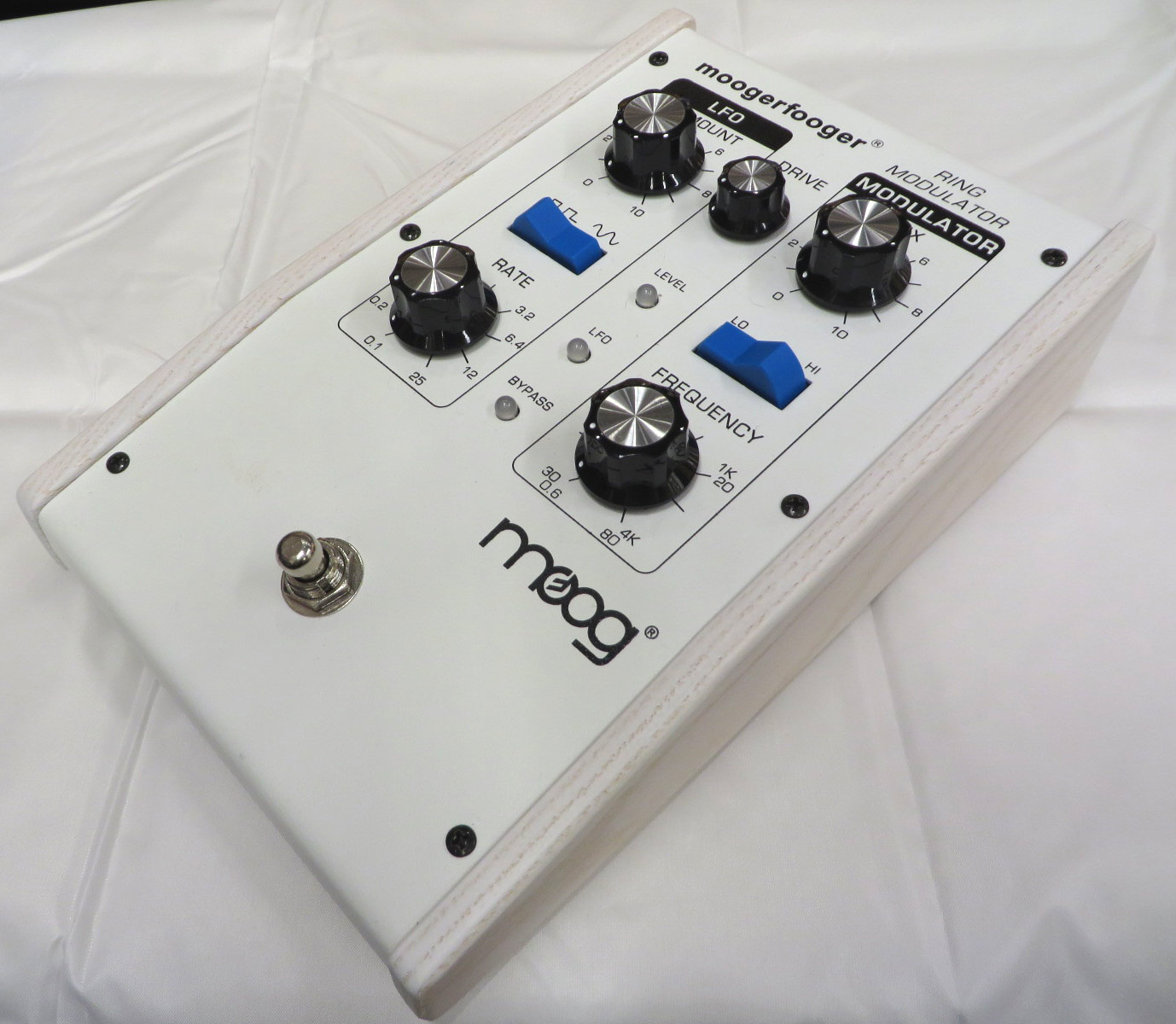 リングモジュレーターMoog MF-102WH入荷しました。 | イシバシ楽器
