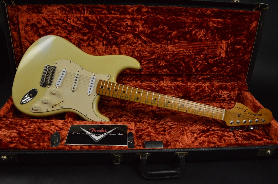 Fender Custom Shop】リバースヘッドファンお待ちかね!!ジミヘンを彷彿