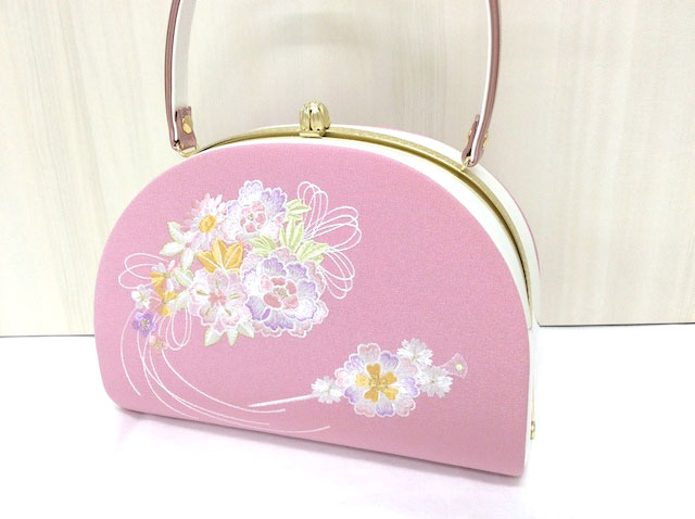 花柄刺繍の和装用バッグと下駄セット/成人式