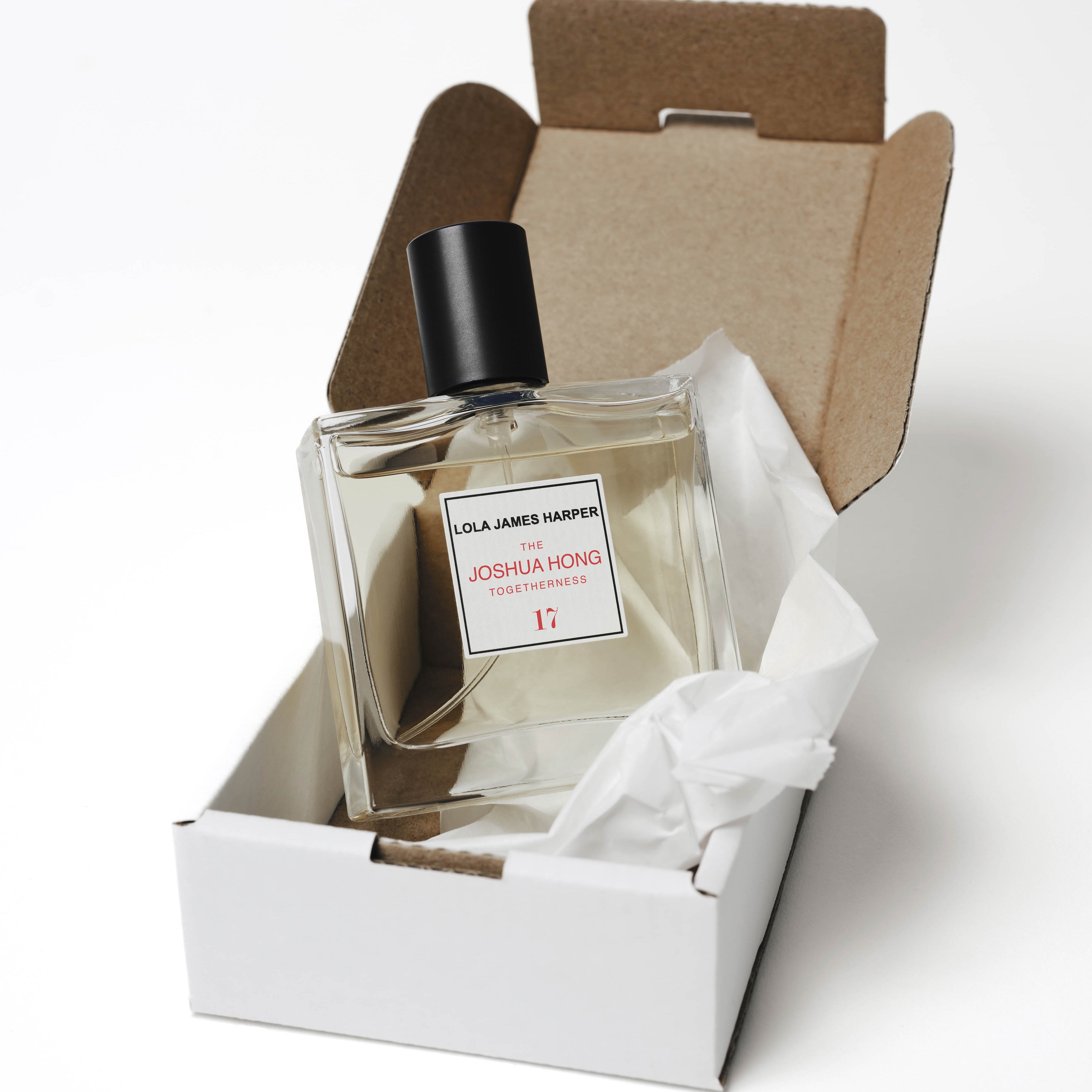 Joshua_Hong_Perfume_63d43b16-