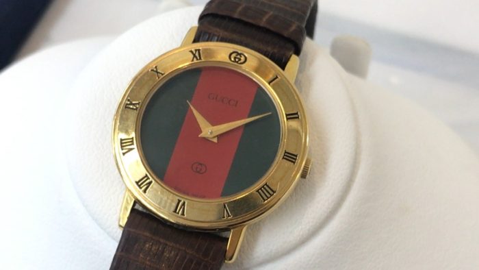 GUCCIの電池交換は店頭でお待ちの間にすぐできます。 | メンテナンス