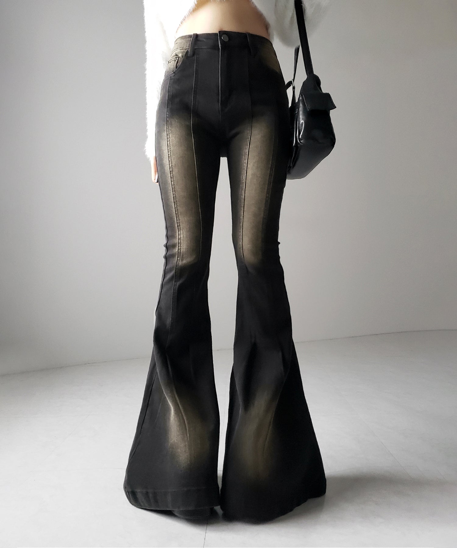 ヴィンテージライクストレッチブラックフレアデニム ／ vintage like